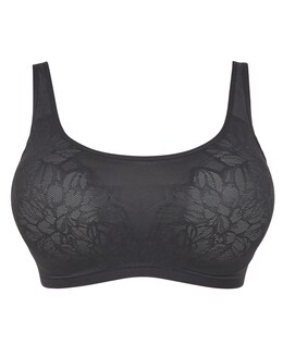 Triumph Fit Smart Lace Non Wired Padded Bra