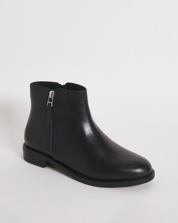 Lucinda Leather Side Zip Boot Extra Wide EEE Fit