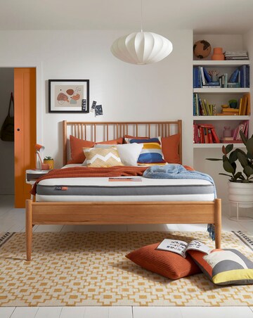 Silentnight Studio 1000 Pocket Memory Rolled Mattress - Medium Soft