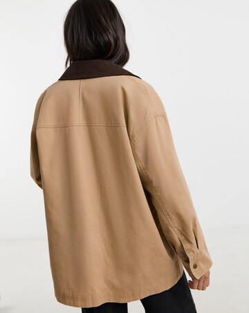 Contrast Cord Collar Relaxed Utility Barn Jacket