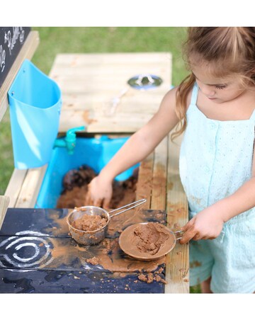 TP Deluxe Mud Kitchen