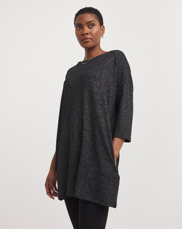 Soft Touch Pocket Longline Top
