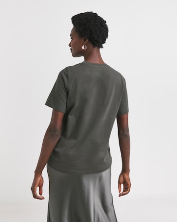Pure Cotton Charcoal Crew Neck Scatter Embellished T-shirt