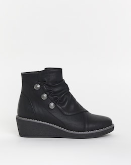 Cushion Walk Wedged Crepe Sole Button Ankle Boot E Fit