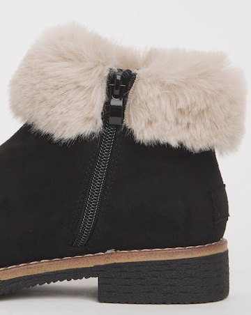 Cushion Walk Fur Collar Crepe Sole Boot Extra Wide EEE Fit