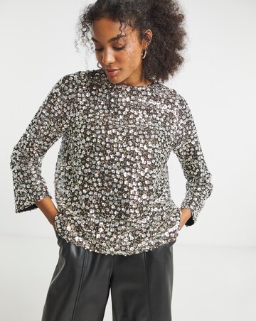 Joanna Hope Long Sleeve Beaded Top