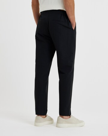 FOLIO PERFORMANCE TAILORED TAPERED TROUSER
