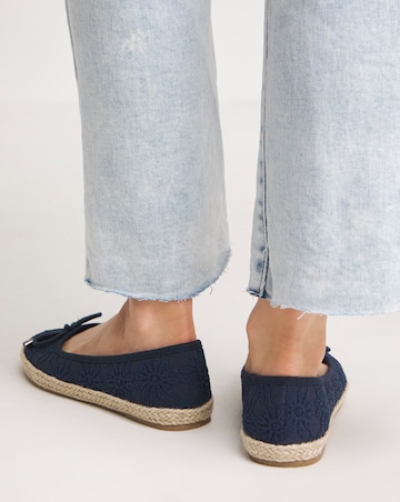 Simply Be Arielle Broderie Ballerina Espadrille - Extra Wide Fit (EEE)