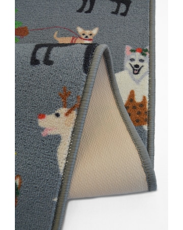 Festive Dogs Runner