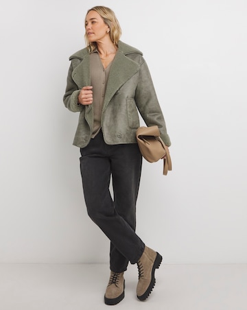 Sage Revere Collar Shearling Jacket