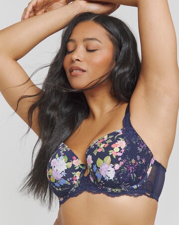 Dorina Curves Finley Moulded Cup Wired Bra