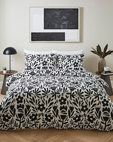 Mono Floral Print Duvet Set