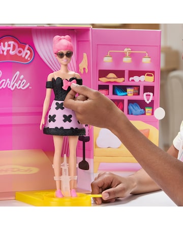 Play-Doh Barbie Designer Fashion Show Playset