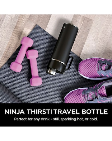 Ninja Thirsti Carbonated 700ml 24oz Bottle with Carbonation Lid in Black
