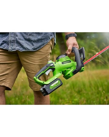 Greenworks 24V 56cm 18mm Cordless Hedge Trimmer Inc 2AH Battery & 0.5A Charger