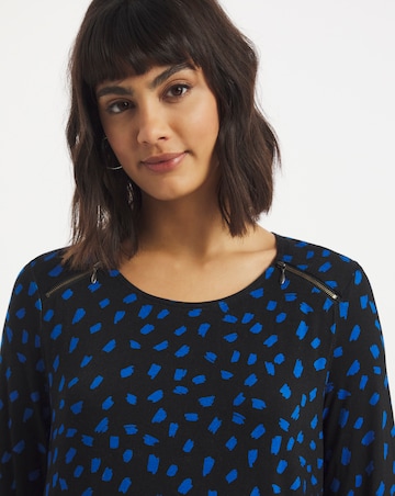 3/4 Sleeve Zip Detail Swing Tunic