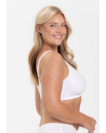 Miss Mary of Sweden Keep Fresh Non wired Front Fastening Bra
