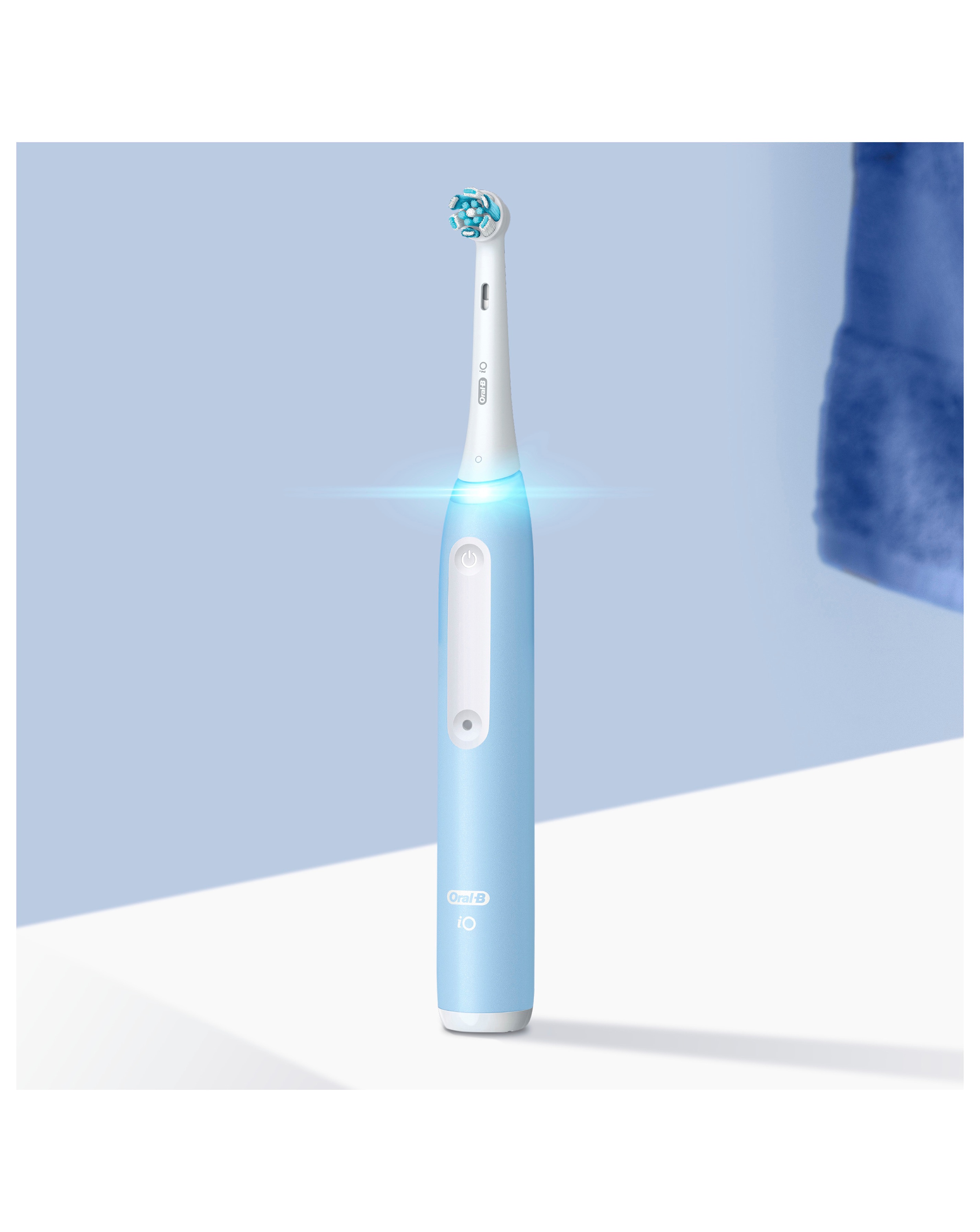 BRAUN Oral−B io3 IOG31A60IB ICE BLUE Oral-B iO Series 3 Electric Toothbrush | Oral-B