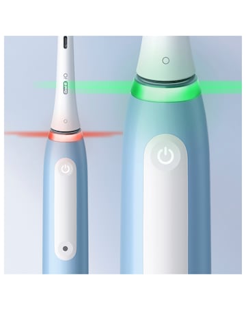 Oral-B iO3 Ice Blue Electric Toothbrush