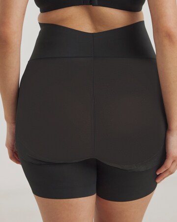 Maidenform Tame Your Tummy Light Control Lift Shorts