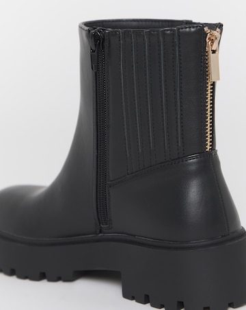 Wren Stretch Gusset Chelsea Boots - Wide Fit (E)