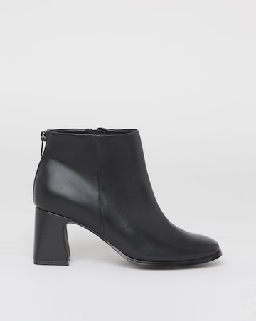 Kiana Zip Detail Shoe Boots - Extra Wide Fit (EEE)