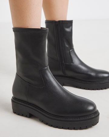 Rosalie Chunky Anle Boots - Wide Fit (E)