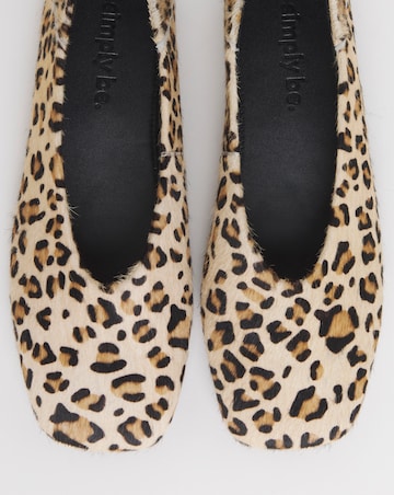 Primrose High Cut Leather Ballerina - Wide Fit (E)