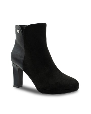 Paradox London Astrid Platform Boots