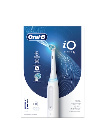 Oral-B iO4 White with Travel Case